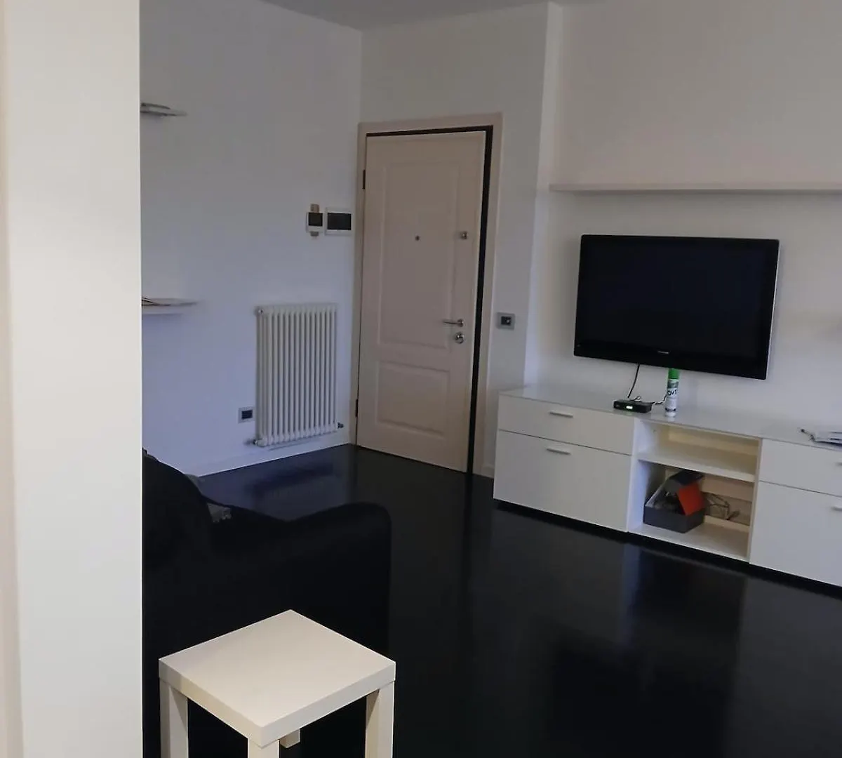 Inparma Ovest Apartment