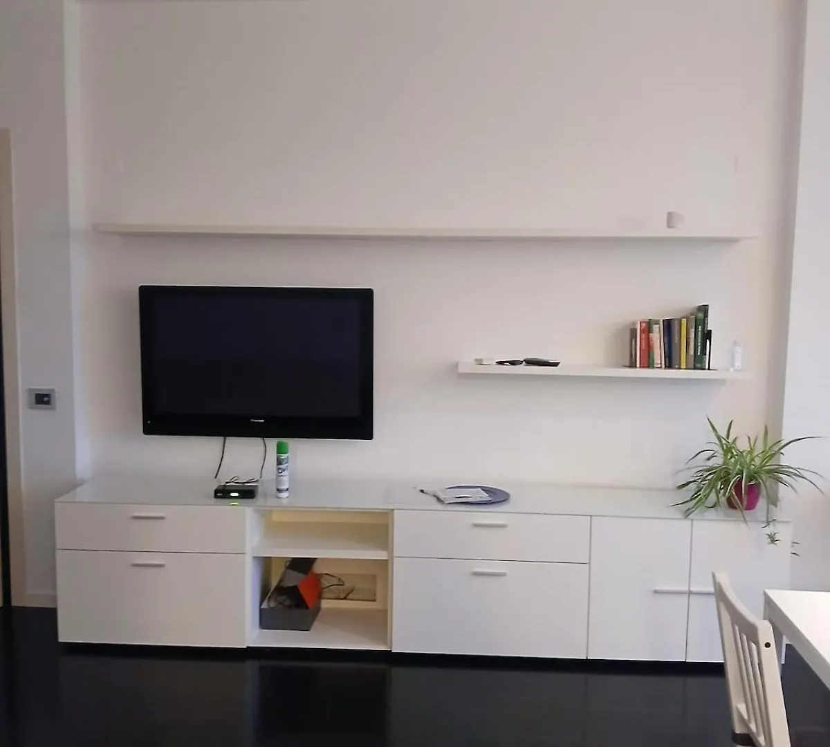 Inparma Ovest Apartment